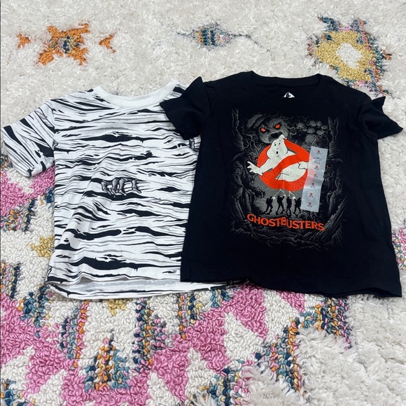 6-7 Halloween Lot - Picture 2 of 5